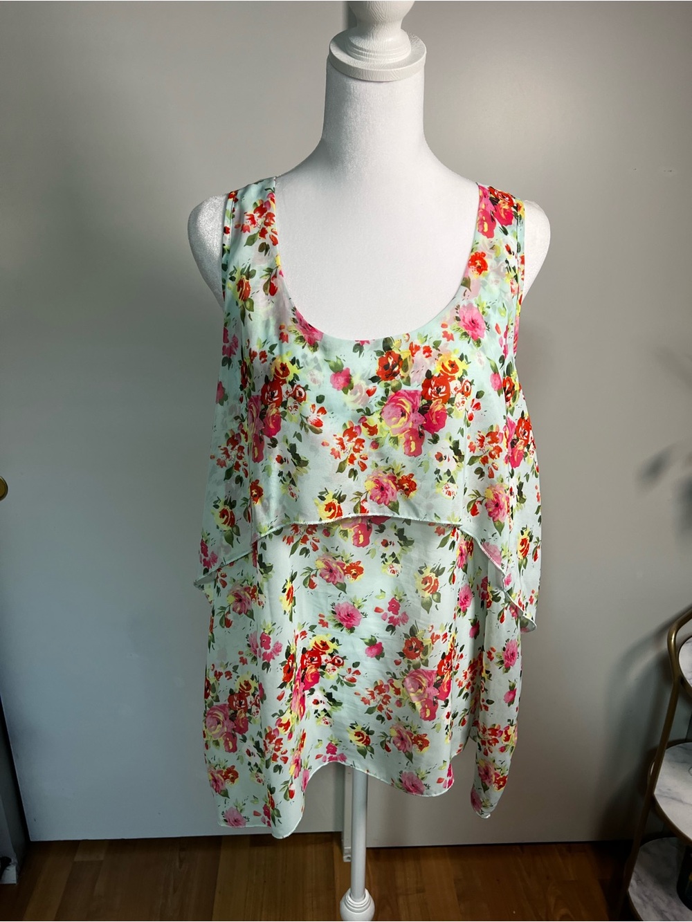 Floral Layered Scoop Neck Tank Top - Mint with Pink & Red Flowers